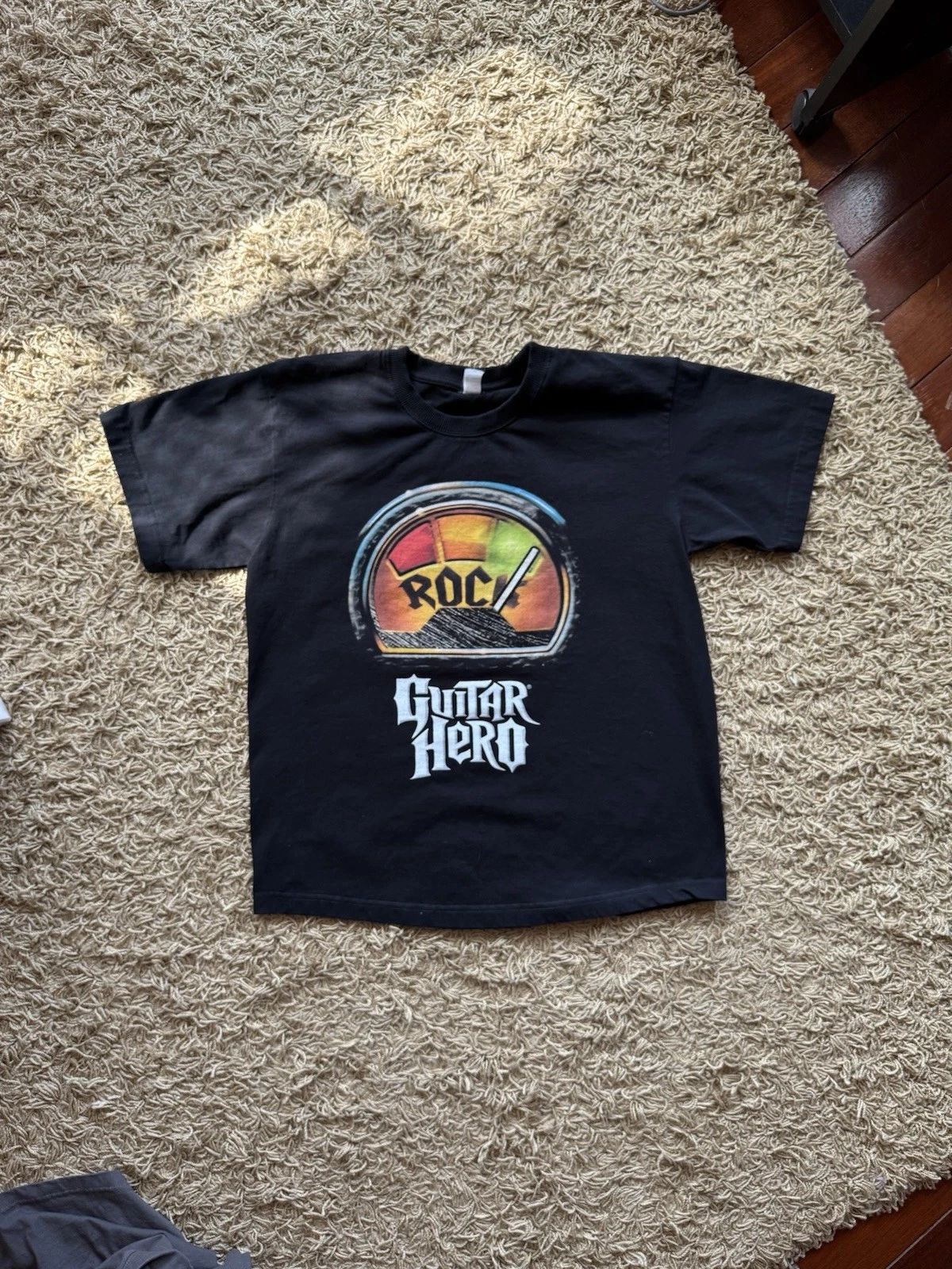 Vintage Y2K 2000s Guitar Hero “I Rock” Video Game Shirt, Size M (REPRINT) Unisex T-shirt, Sweatshirt, Hoodie, Long Sleeve Tee